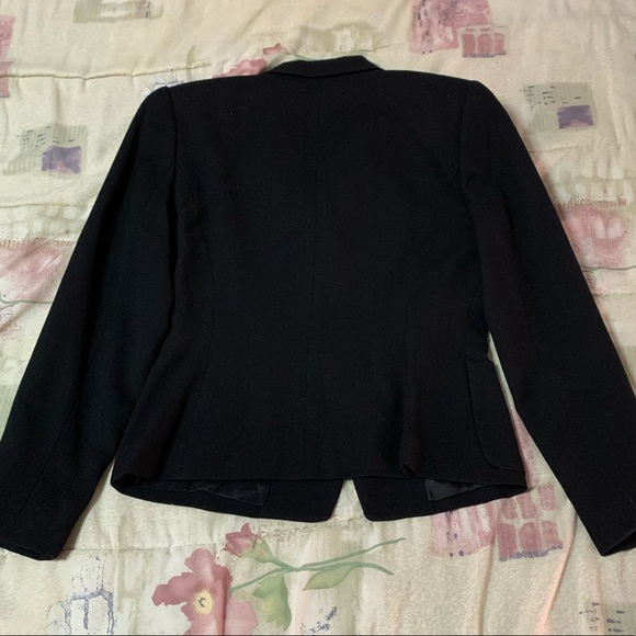 Florine Wachter Suit - Picture 4 of 7